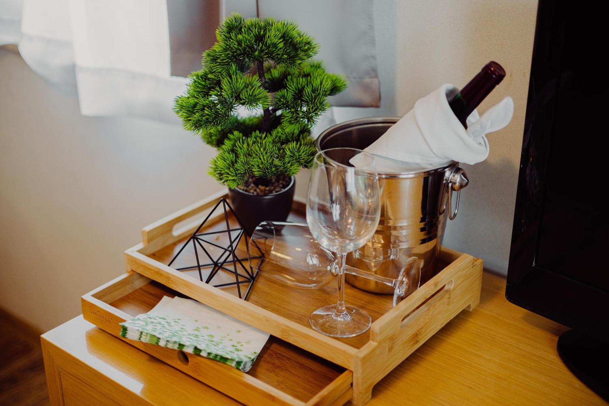 Hotel Bonsai Niemcza Eksteriør billede